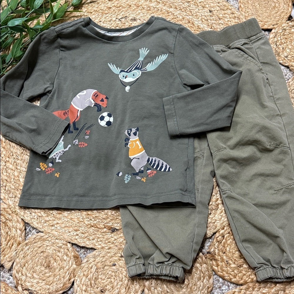 Hanna Andersson and cotton unbrand top Baggy Jogger Pants. 2t lot outfit